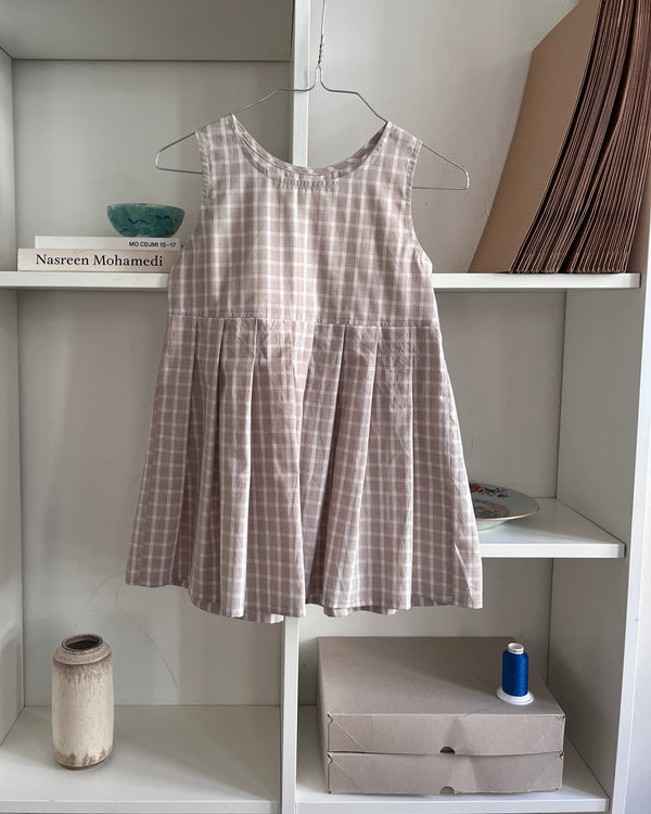 Pleat Dress—Cotton Natural Check—2 Yrs